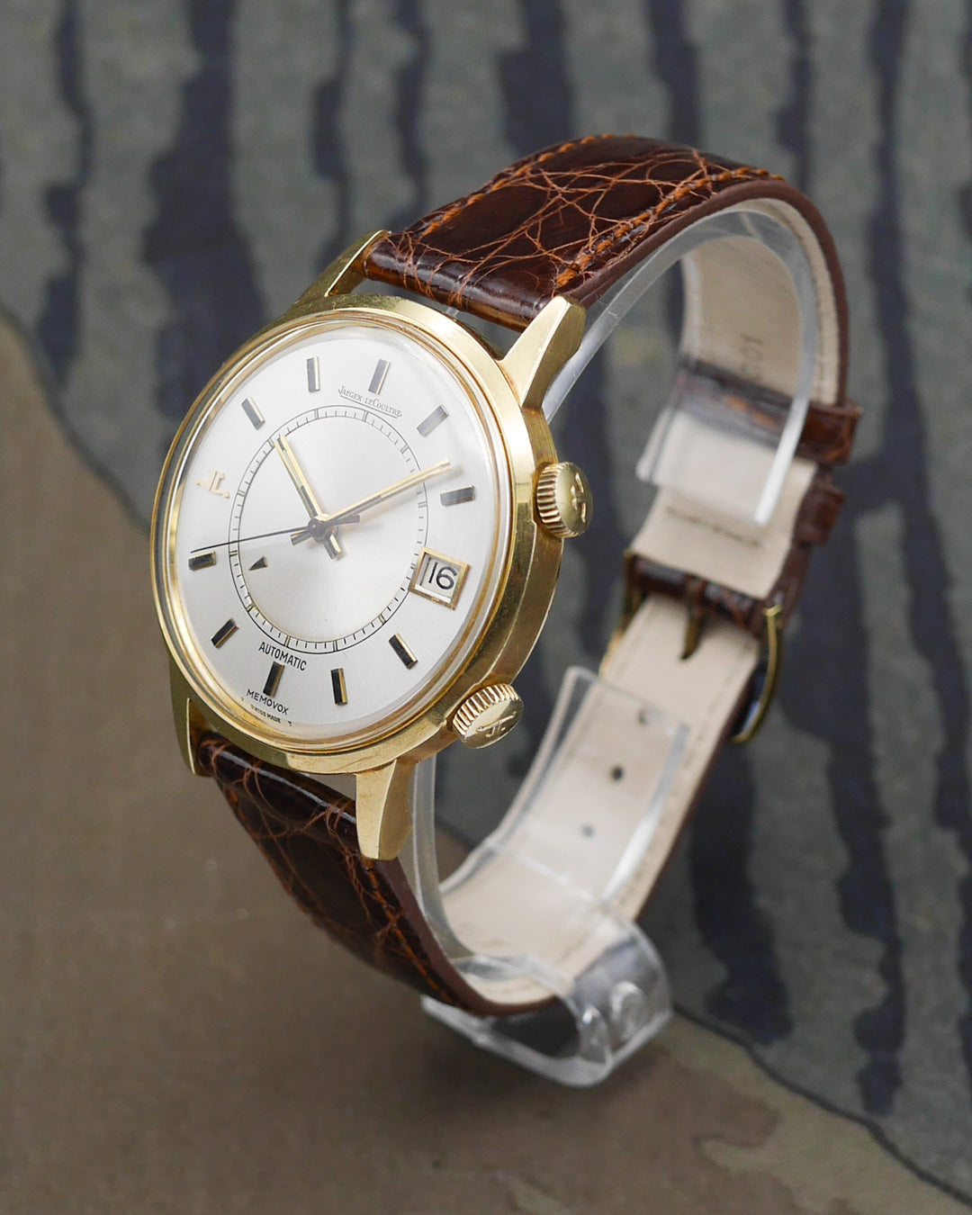 1970s Jaeger-Lecoultre Memovox "Speed Beat" in 18kt gold ref. 875.21