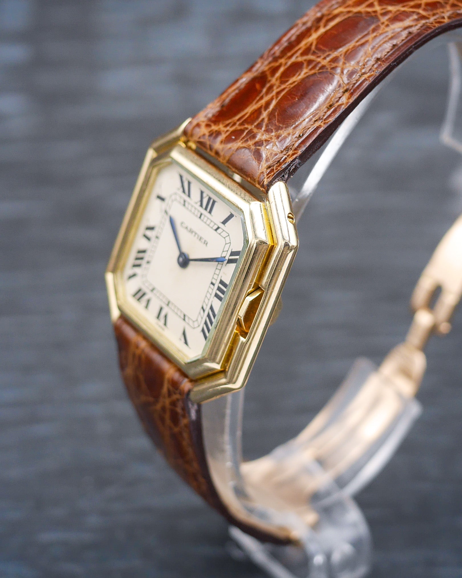 1970s Cartier Paris Ceinture Automatique 18K YG (Ref. 17001) "Jumbo"