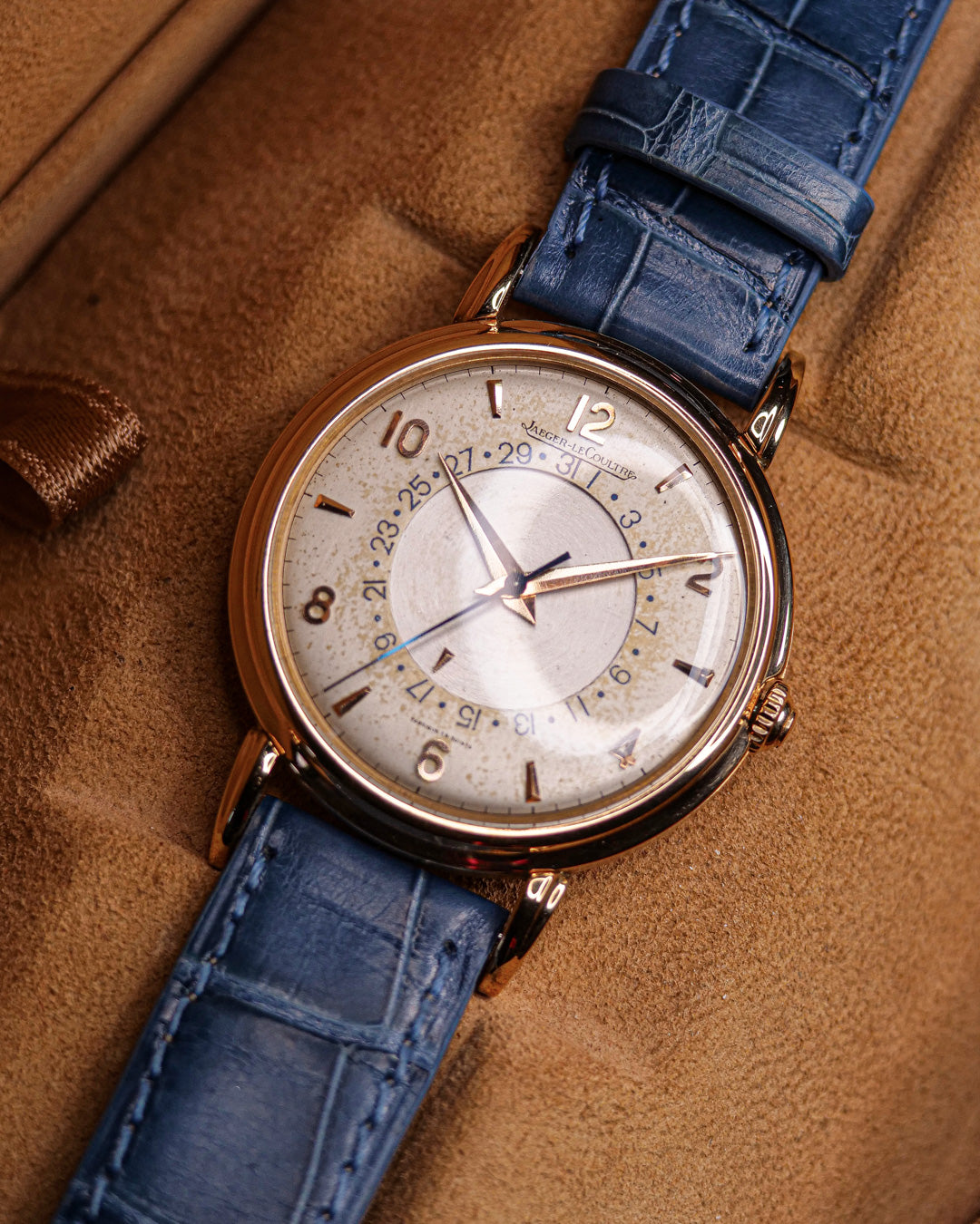 1950s Jaeger-Lecoultre Calendar in rose gold for the French market