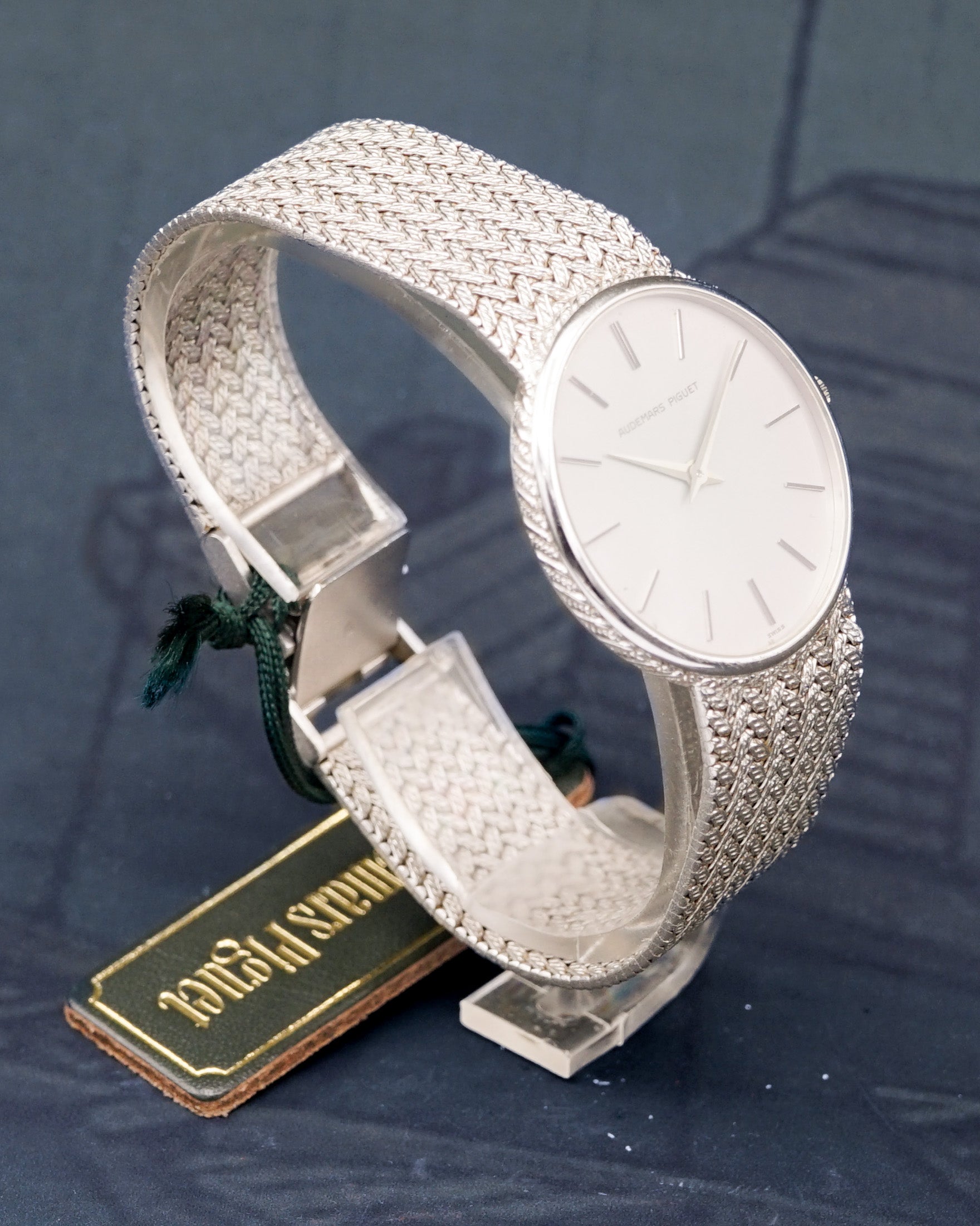 1980s Audemars Piguet vintage in 18kt white gold