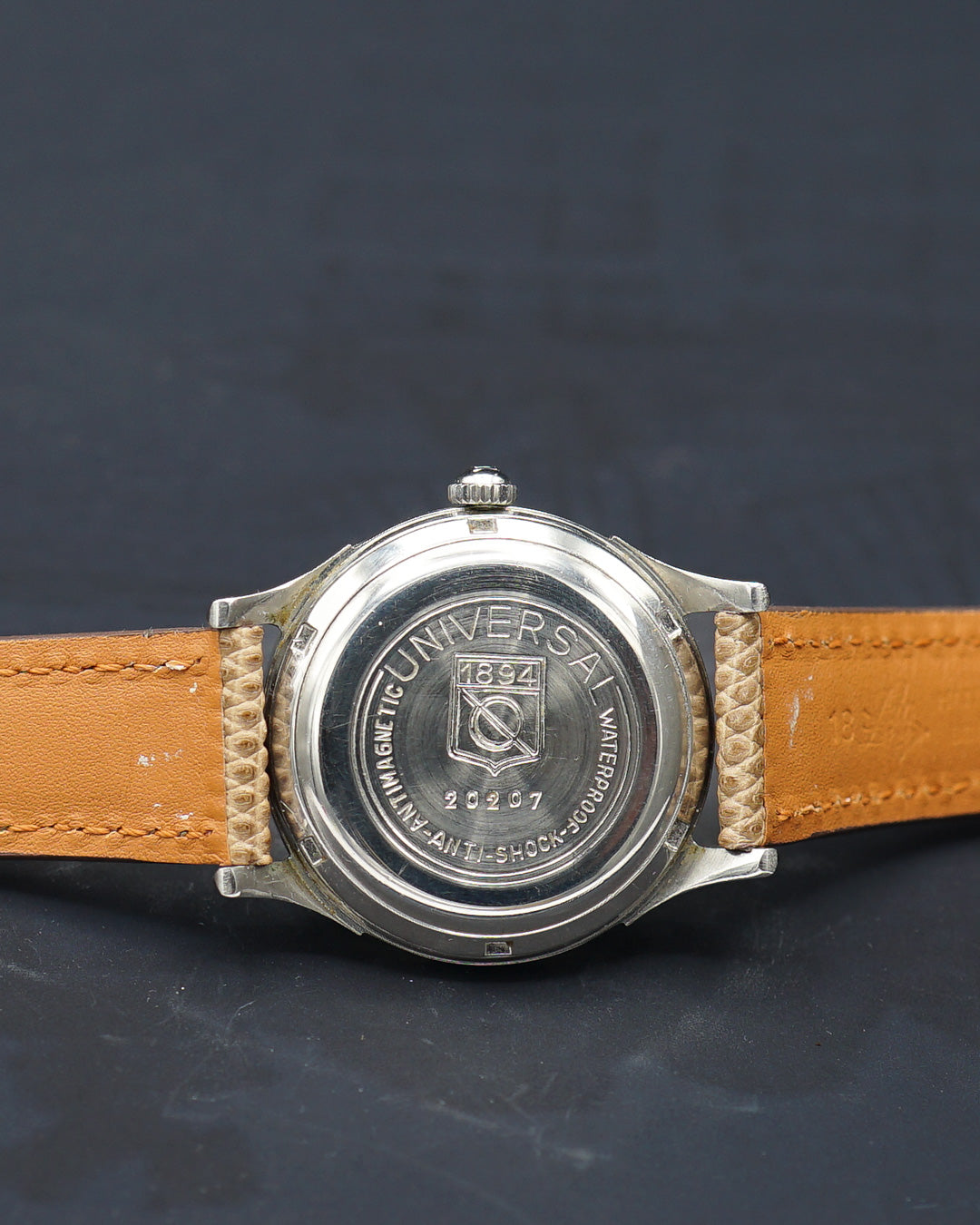 1950s Universal Geneve bumper with 138SS caliber Ref. 20207