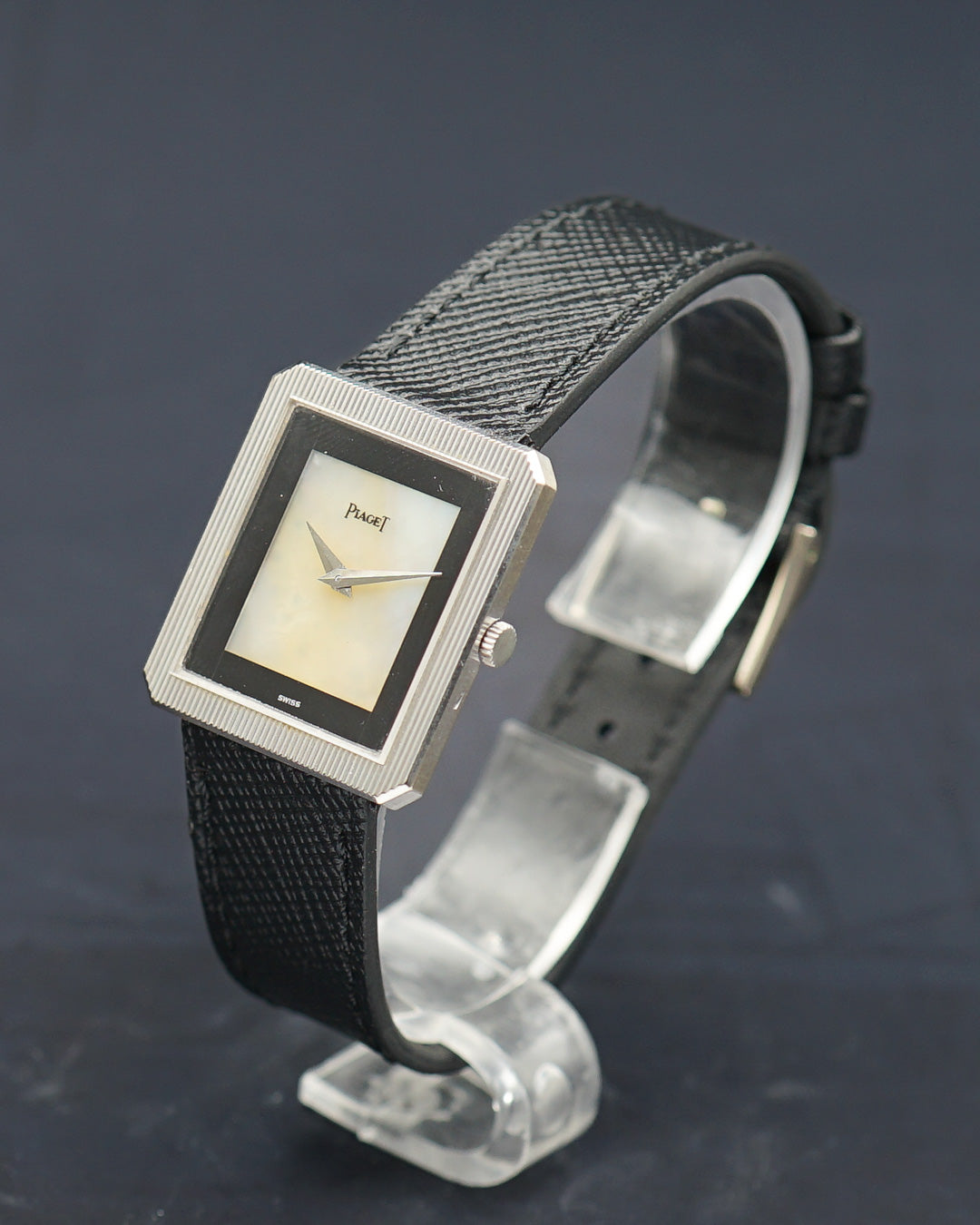 1970s Piaget Protocole Ref. 9154 in white gold with onyx and Mother of Pearl dial