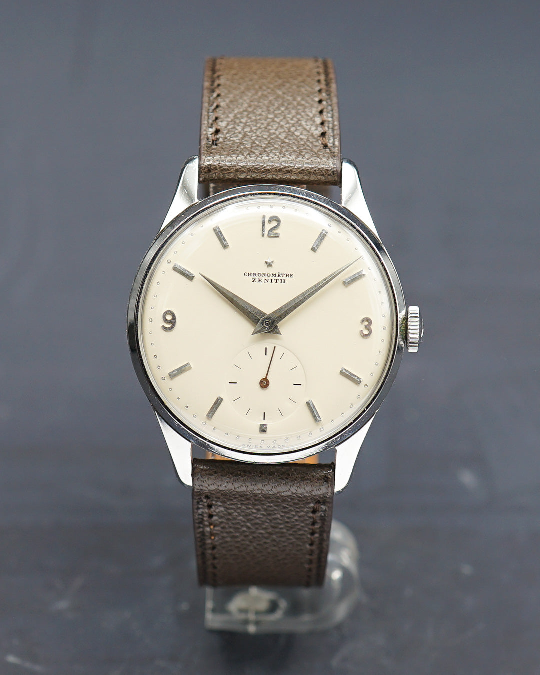 1950s Zenith Chronometre caliber 135 with Extract from the Archives