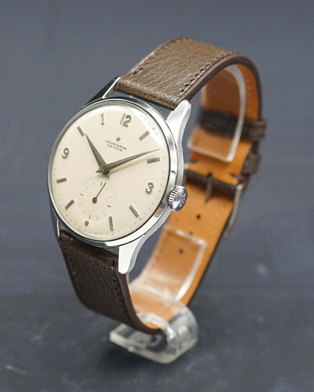 1950s Zenith Chronometre caliber 135 with Extract from the Archives