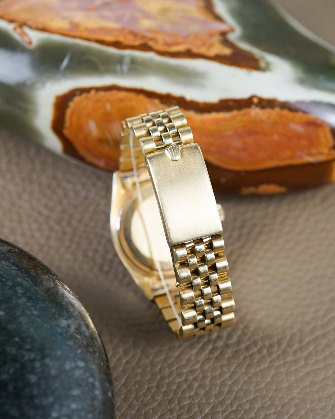 Rolex Datejust 1601 in yellow gold with onyx dial