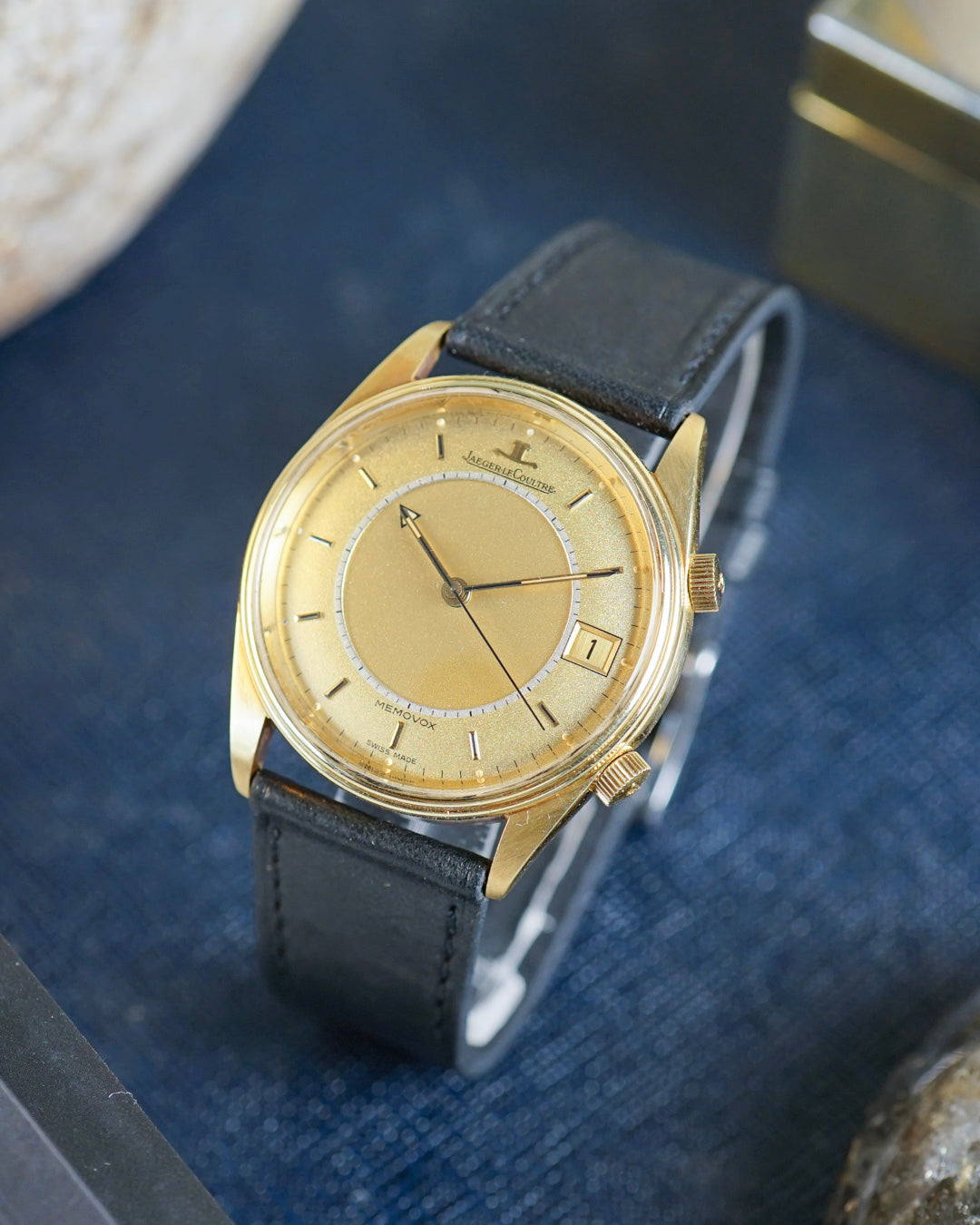 Jaeger-LeCoultre Memovox in 18kt gold
