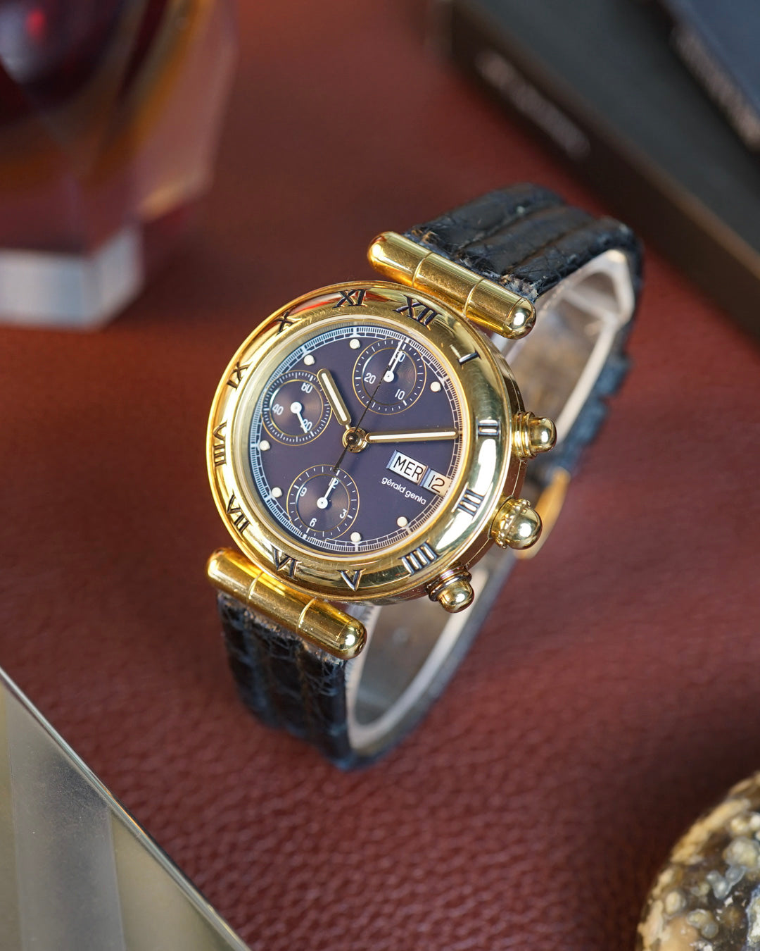 Gerald Genta chronograph in Yellow Gold aka. "Bomba" - Full Set