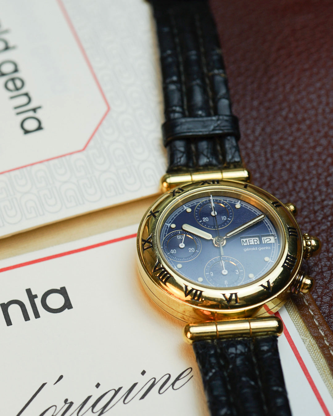 Gerald Genta chronograph in Yellow Gold aka. "Bomba" - Full Set