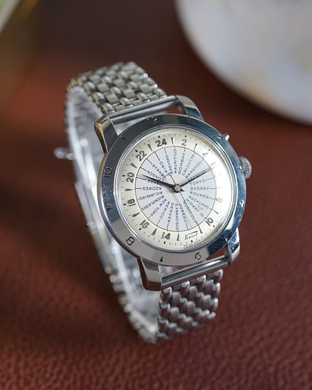 Tissot Navigator worldtimer bumper in mint condition