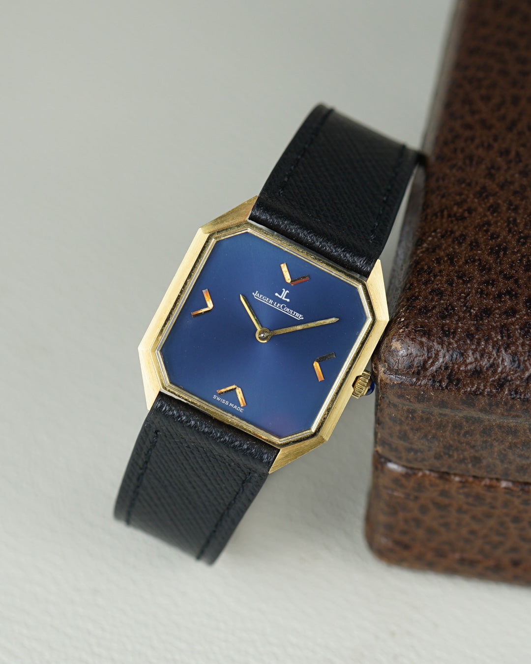 Jaeger LeCoultre Gold Blue Dial ref. 9112