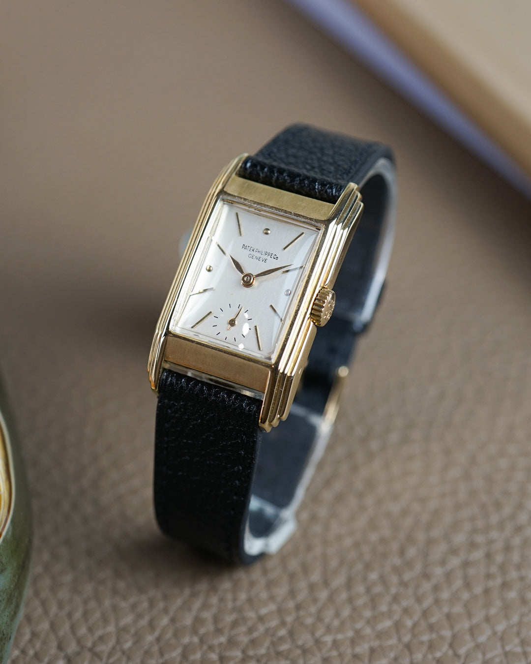 Patek Philippe reference 521 in yellow gold with extract