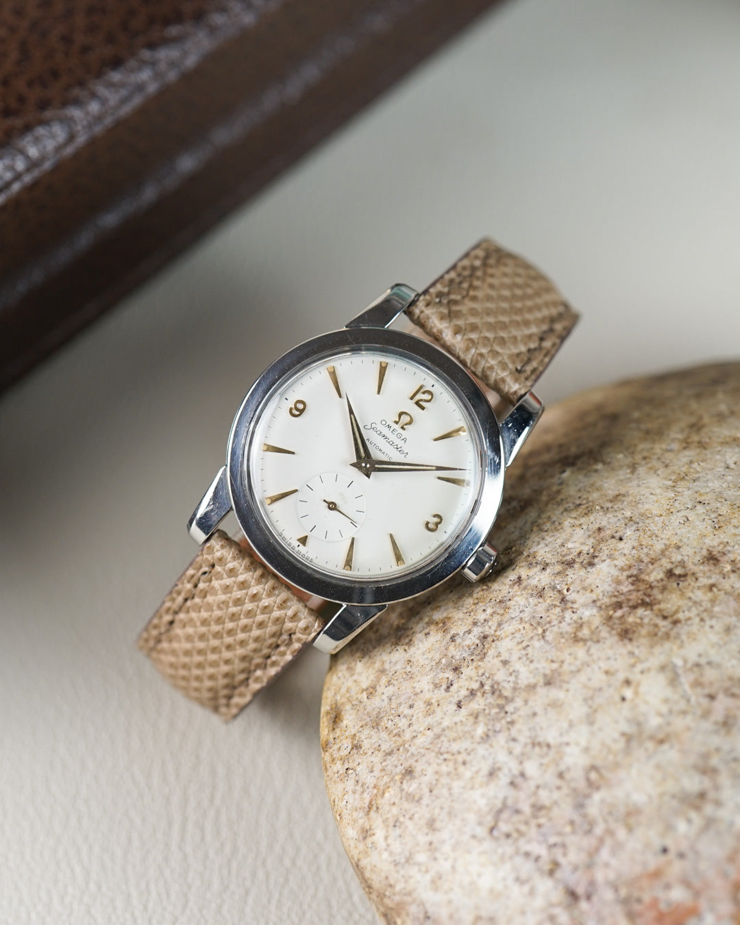 Omega Seamaster reference 2576-4 with 3-6-9 cream dial
