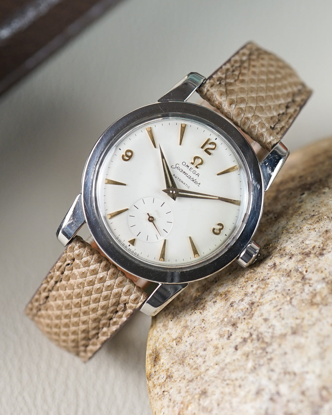 Omega Seamaster reference 2576-4 with 3-6-9 cream dial