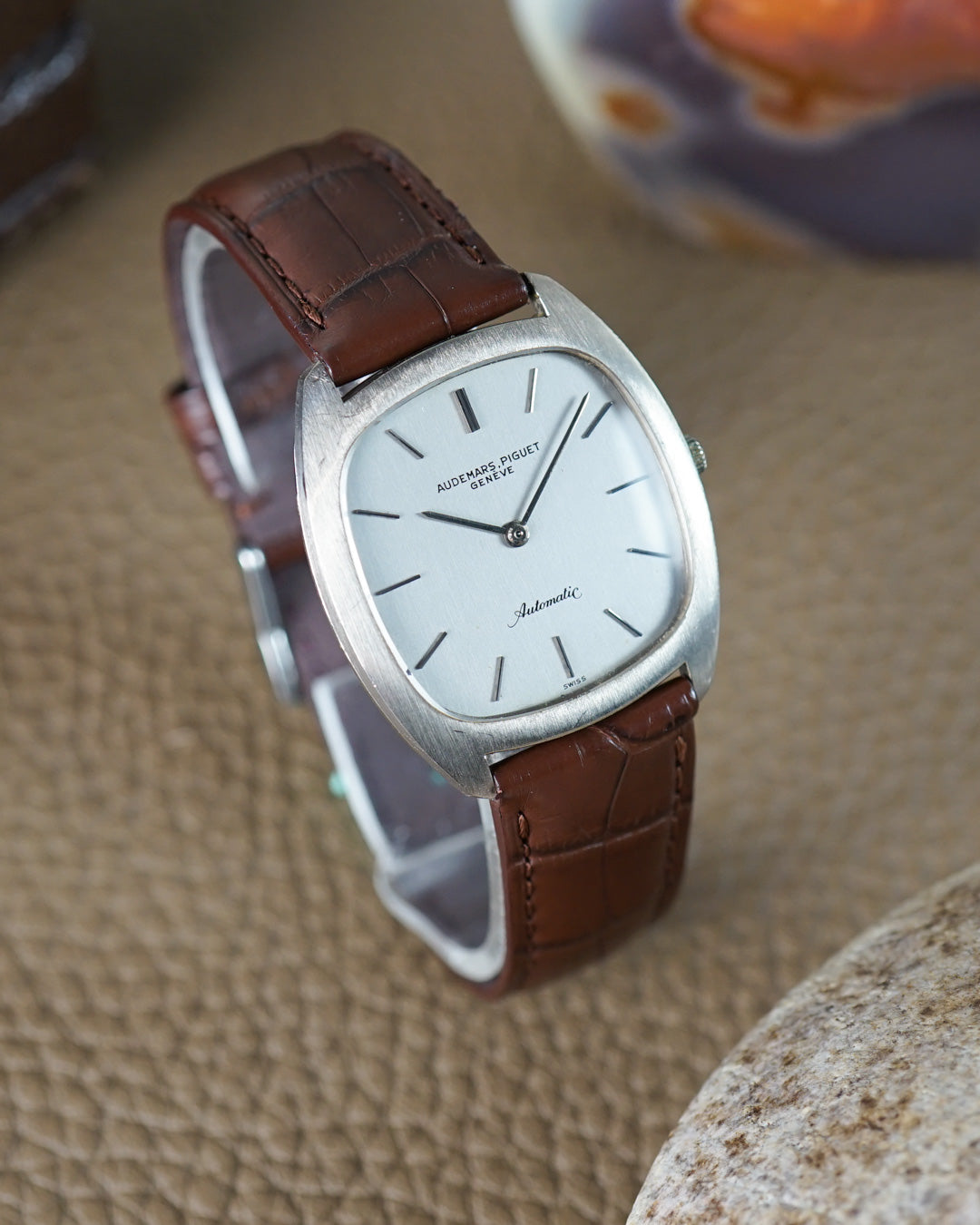 Audemars Piguet reference 5279 in white gold — white dial, caliber K2120