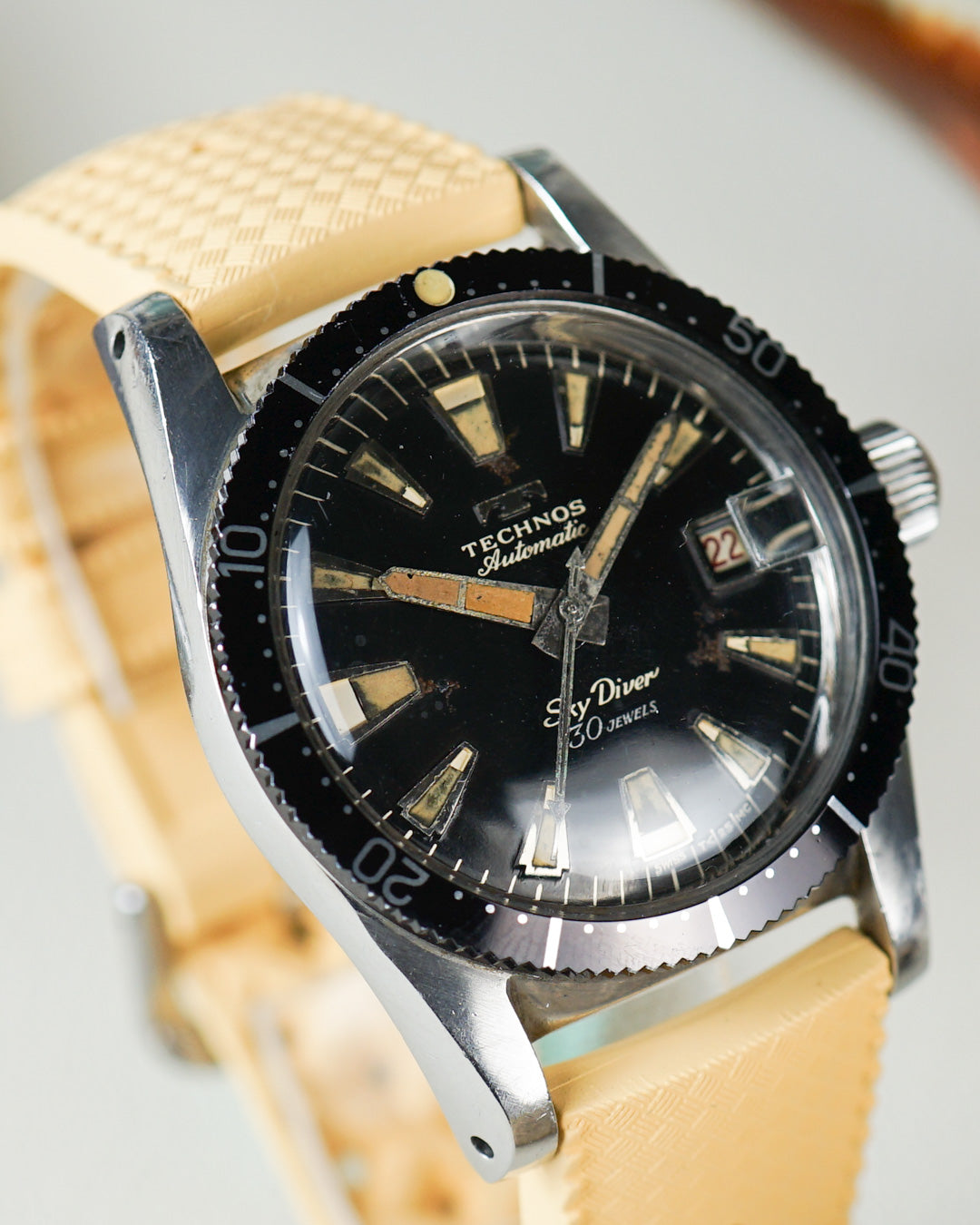 Technos Sky Diver Automatic