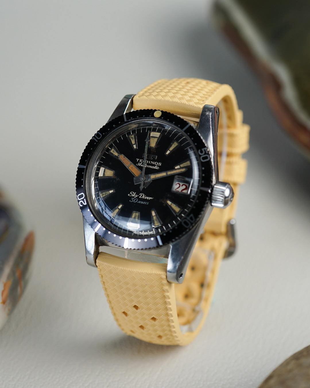 Technos Sky Diver Automatic