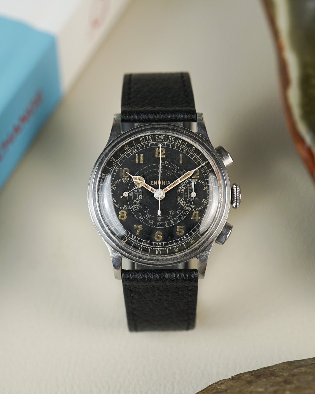 Chronographe Lemania – cadran tachymètre en colimaçon au radium, calibre 15TL