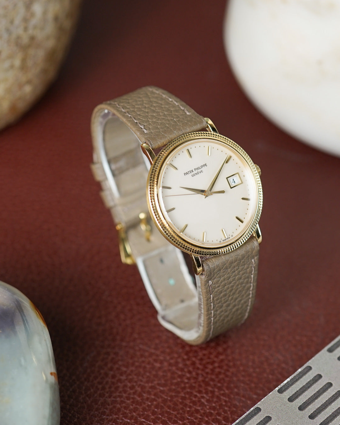 Patek Philippe Calatrava reference 3944 in yellow gold — cream dial