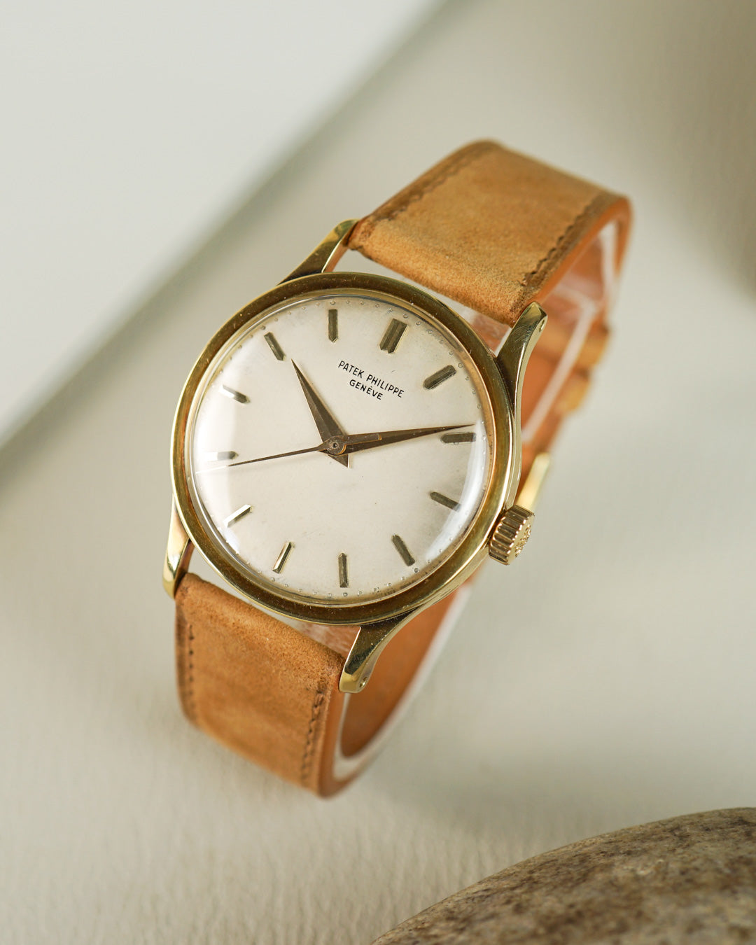 Patek Philippe Calatrava ref. 570 in yellow gold