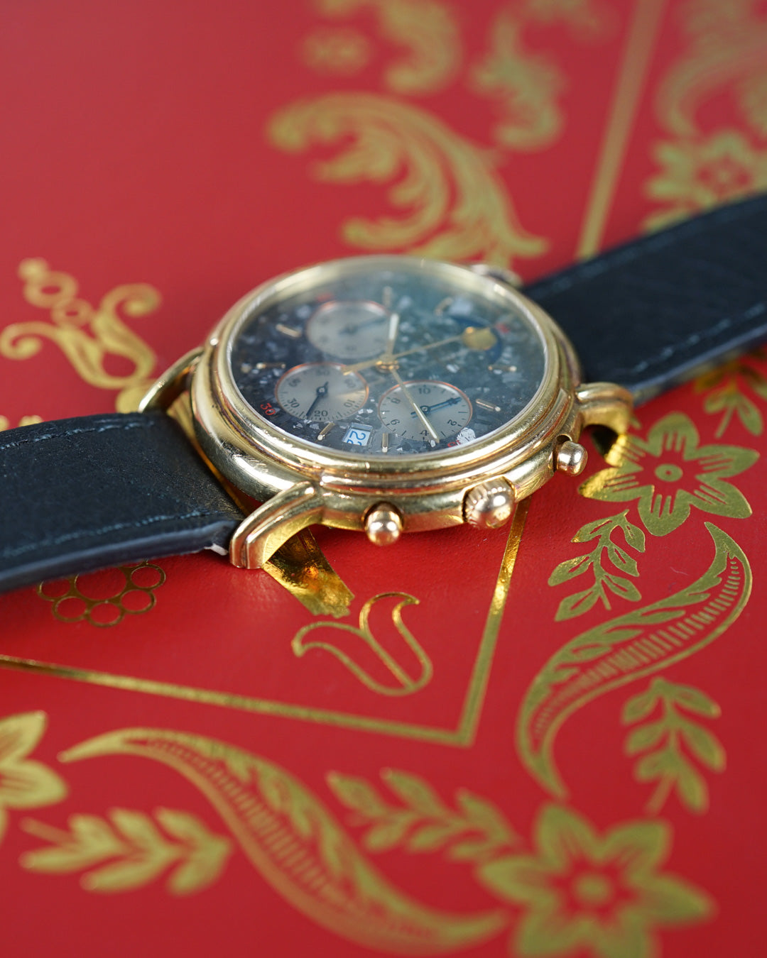 Jaeger-LeCoultre Odysseus in 18k gold with meteorite dial