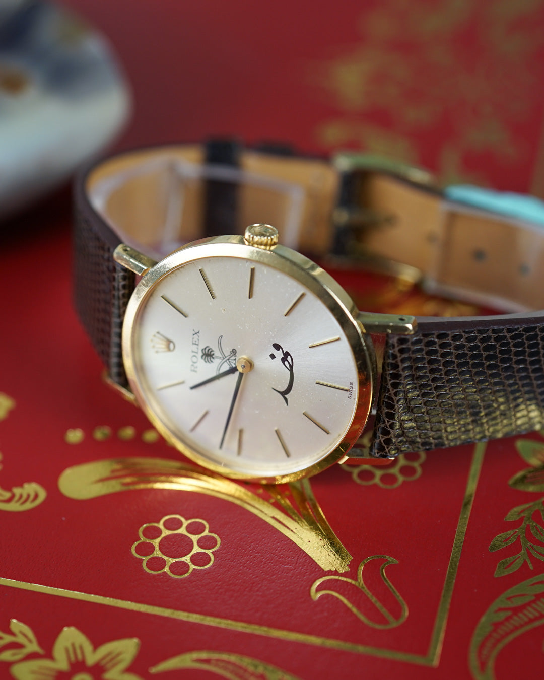 Rolex Cellini ref. 4112 with Arabic dial in 18k Gold