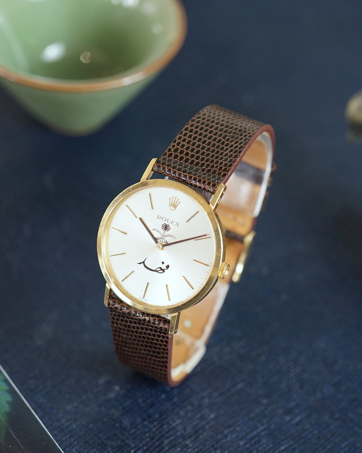 Rolex Cellini ref. 4112 with Arabic dial in 18k Gold