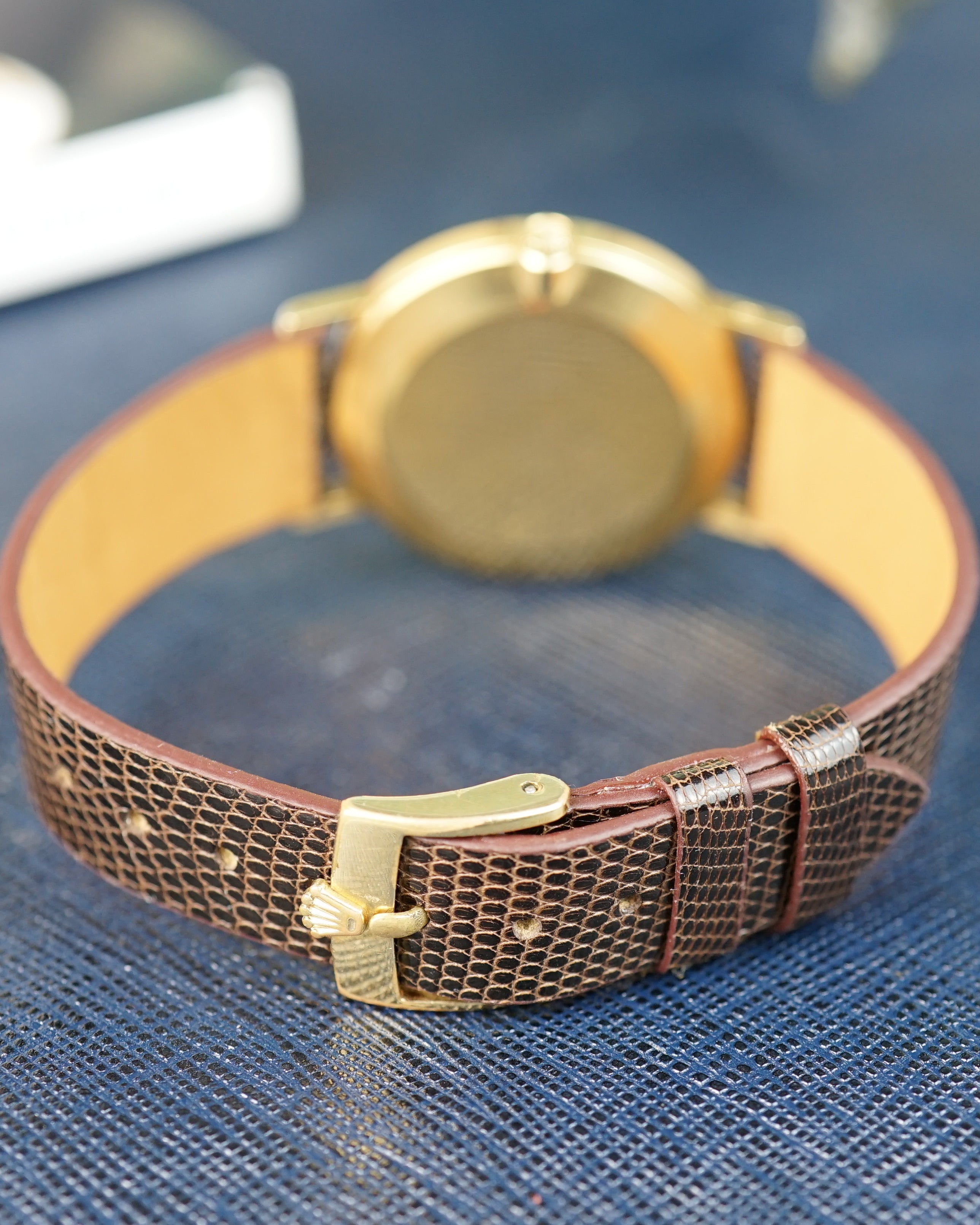 Rolex Cellini ref. 4112 with Arabic dial in 18k Gold