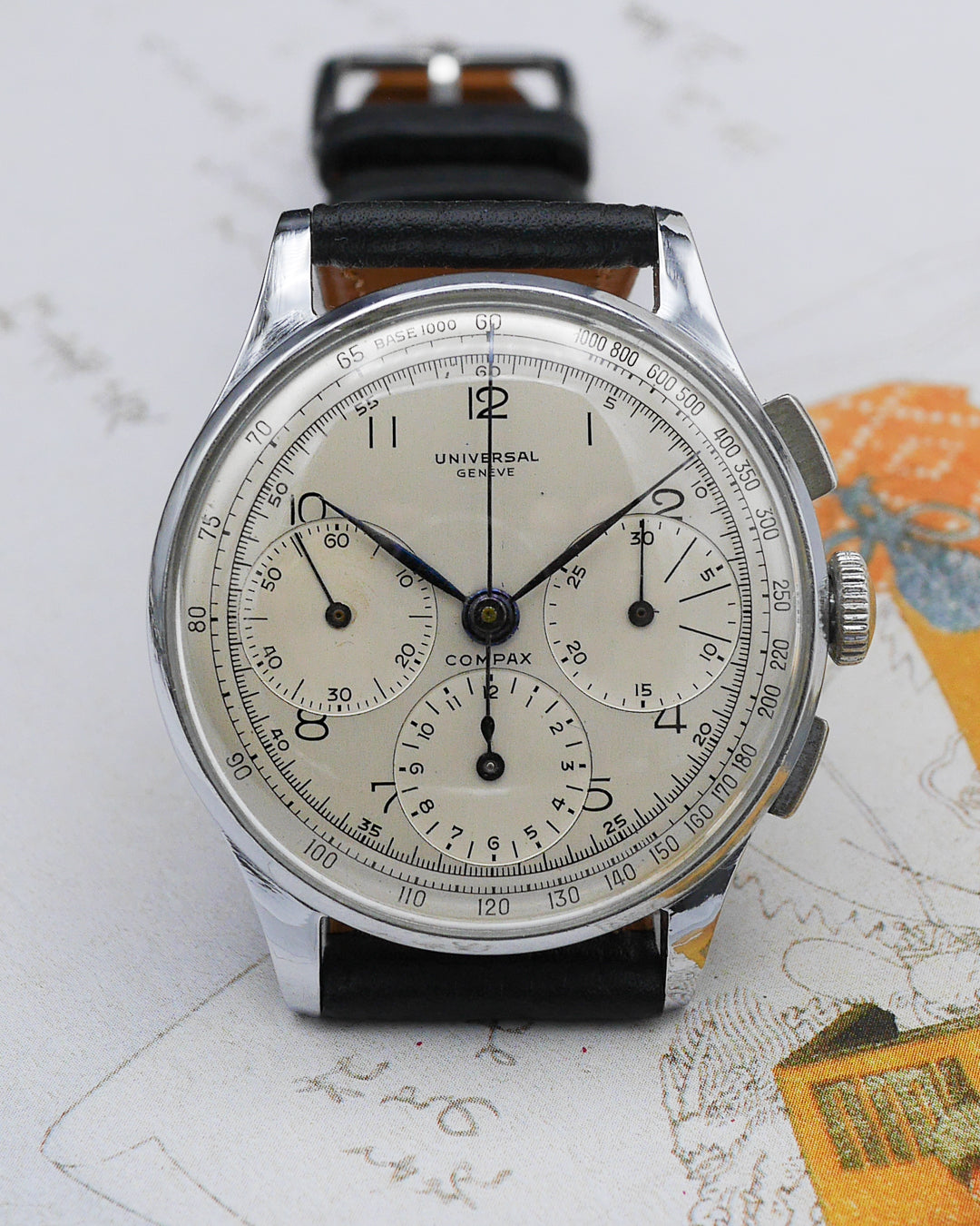 1940s Universal Geneve oversized Compax chronograph