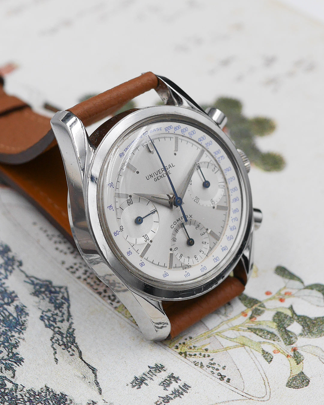 1960s Universal Geneve Compax 22705-1