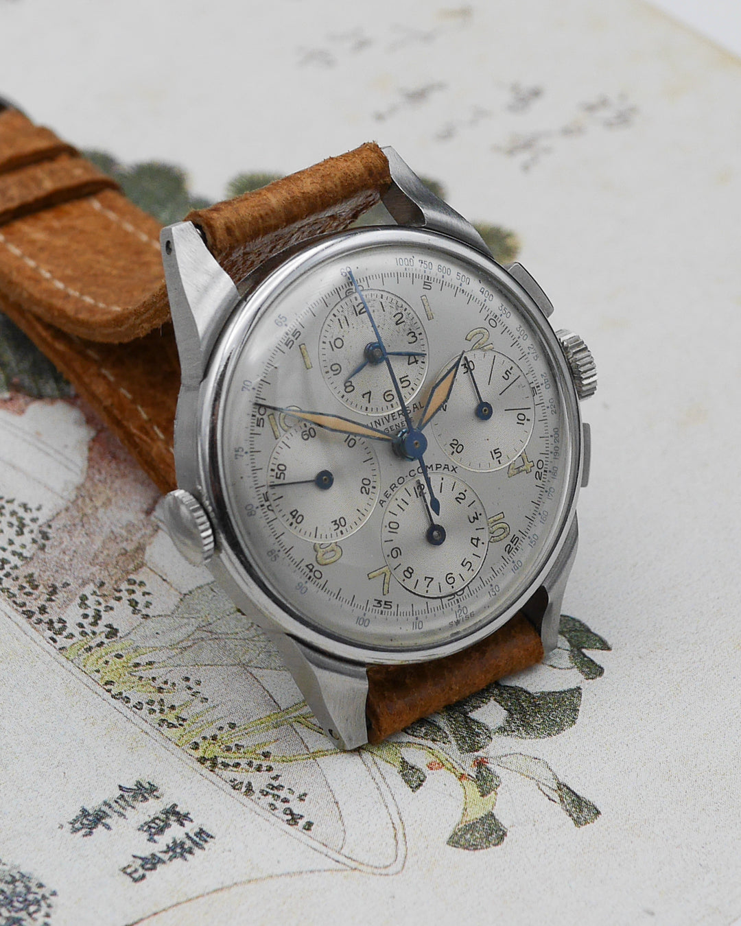 1940s Universal Geneve 22286 Aero-Compax New Old Stock