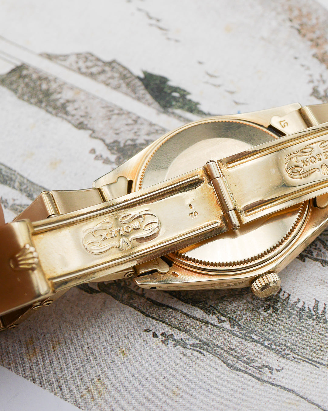 1969 Rolex Oyster Date 1500 in 18kt Black Crown