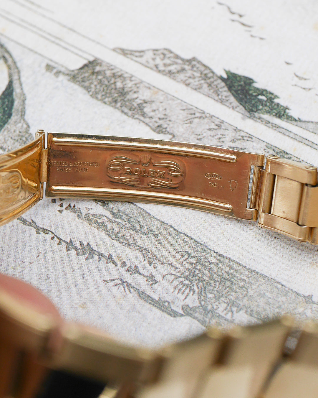1969 Rolex Oyster Date 1500 in 18kt Black Crown