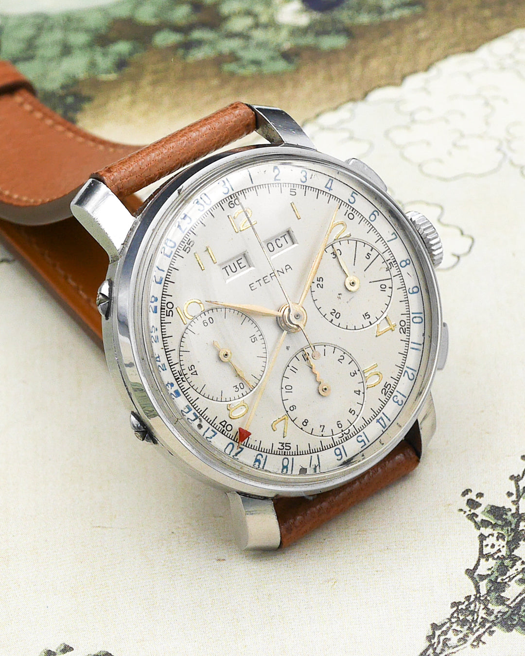 1940s Eterna chronograph triple date with Valjoux 72c