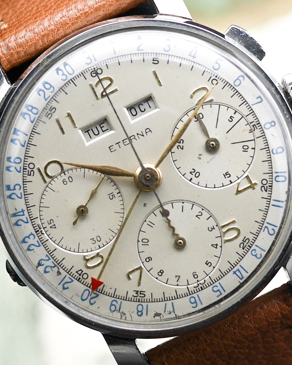 1940s Eterna chronograph triple date with Valjoux 72c