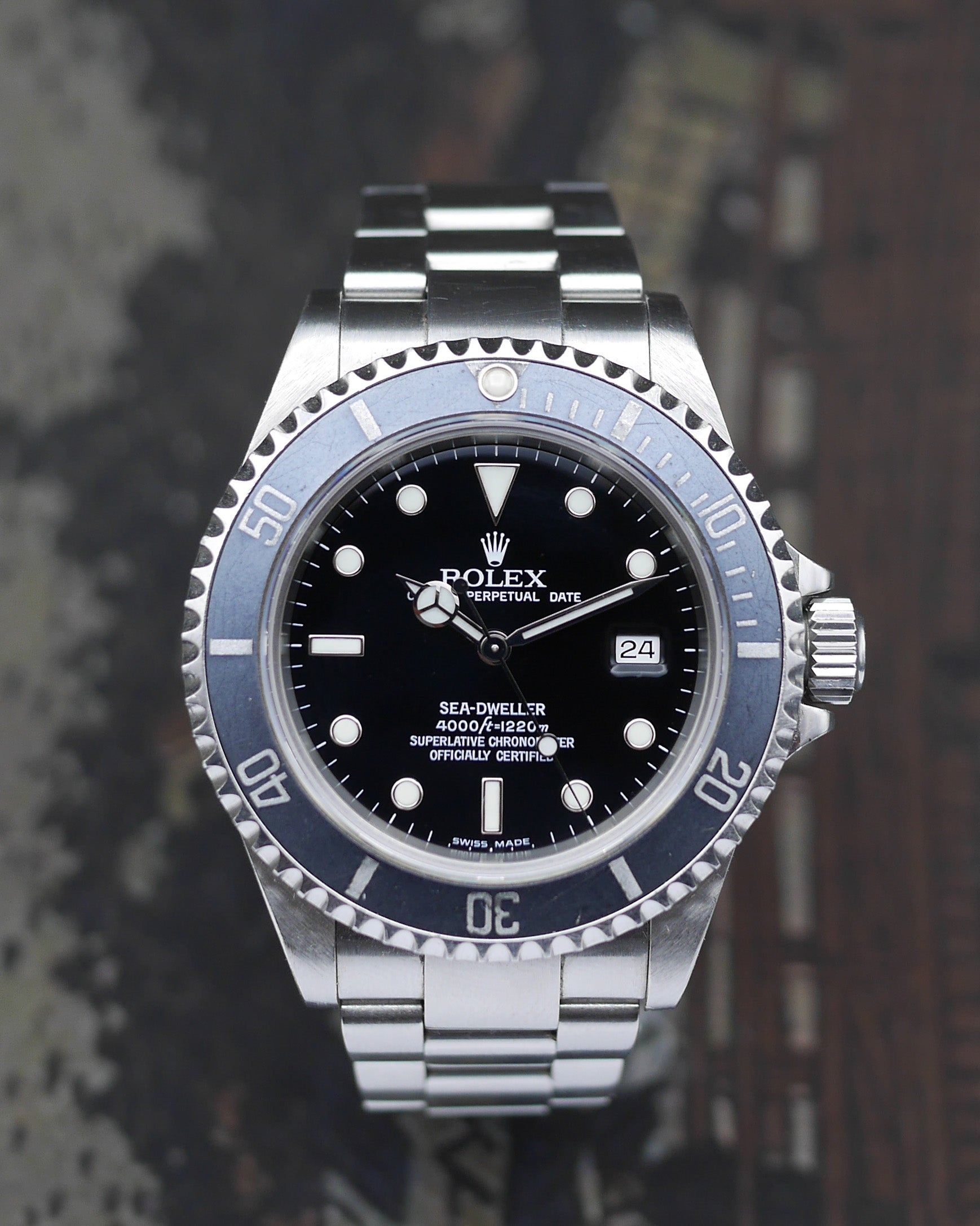 2004 Rolex Sea-Dweller ref. 16600 patinated bezel - with Box