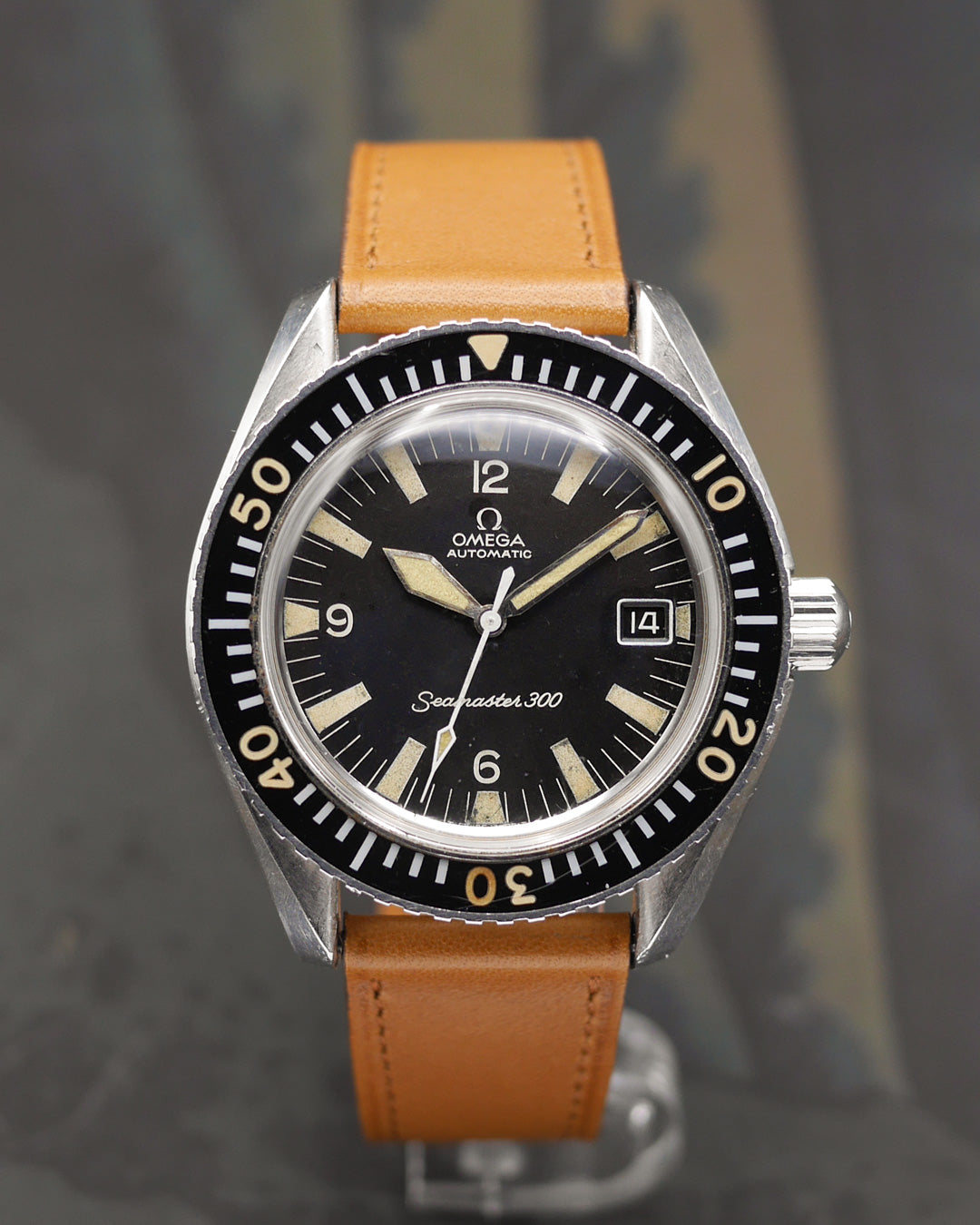 1960s Omega Seamaster 300 ref. 166.024 HF case