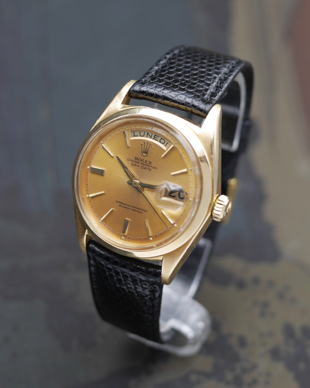 Rolex Day-date 1802 "Honey dial" in 18kt yellow gold