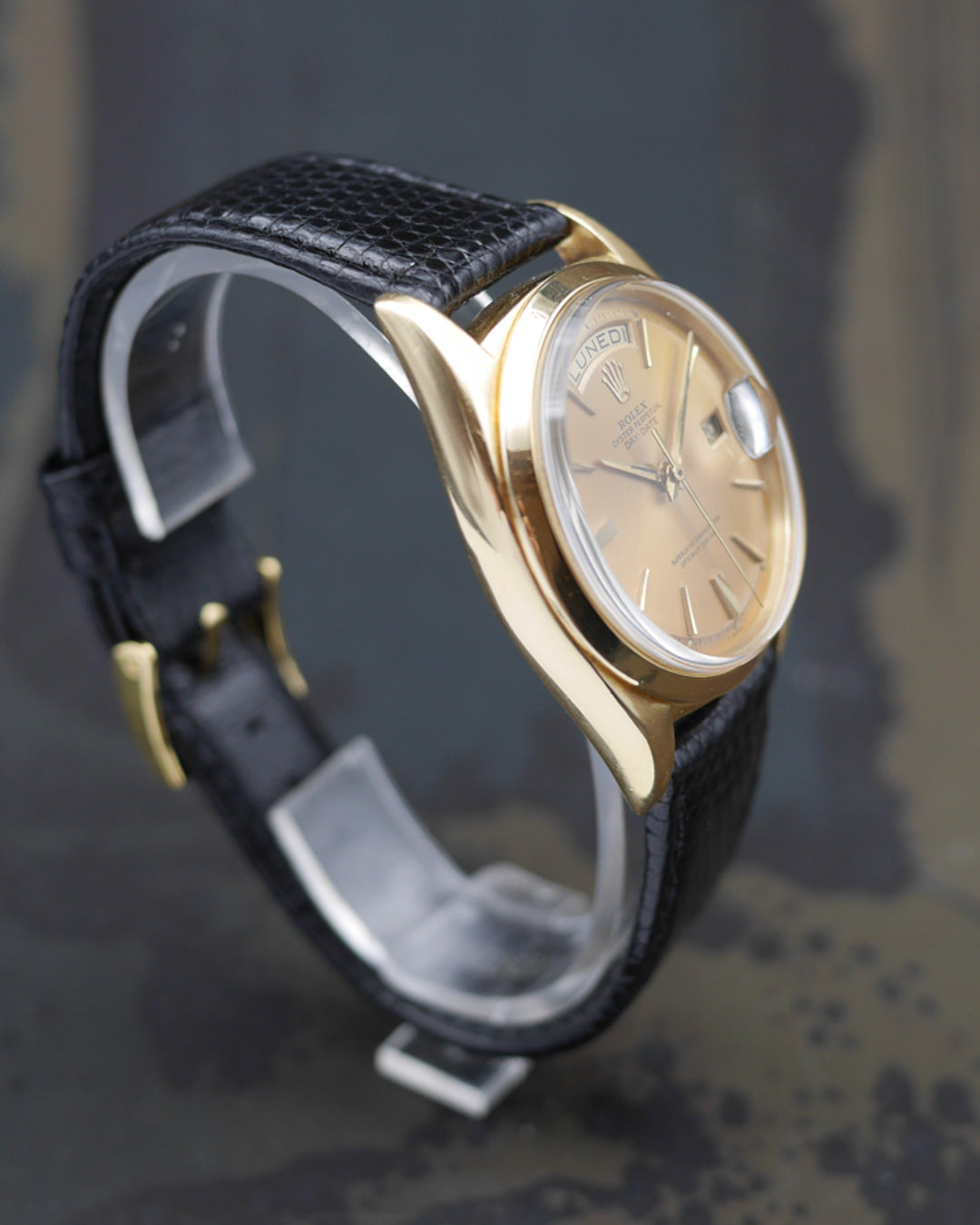 Rolex Day-date 1802 "Honey dial" in 18kt yellow gold