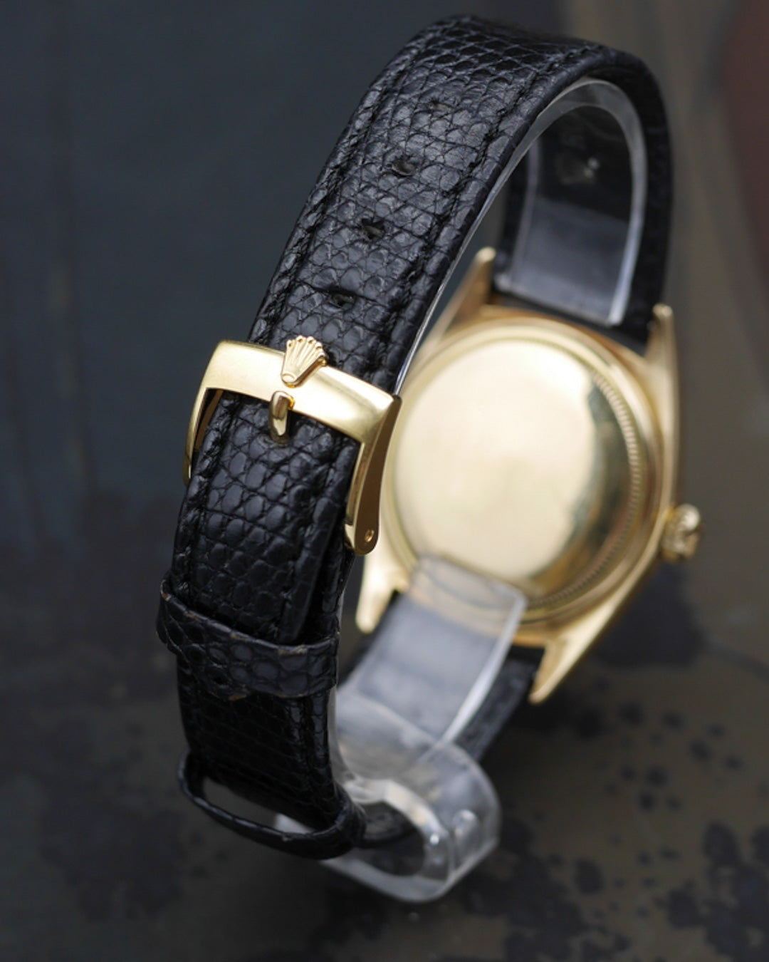 Rolex Day-date 1802 "Honey dial" in 18kt yellow gold