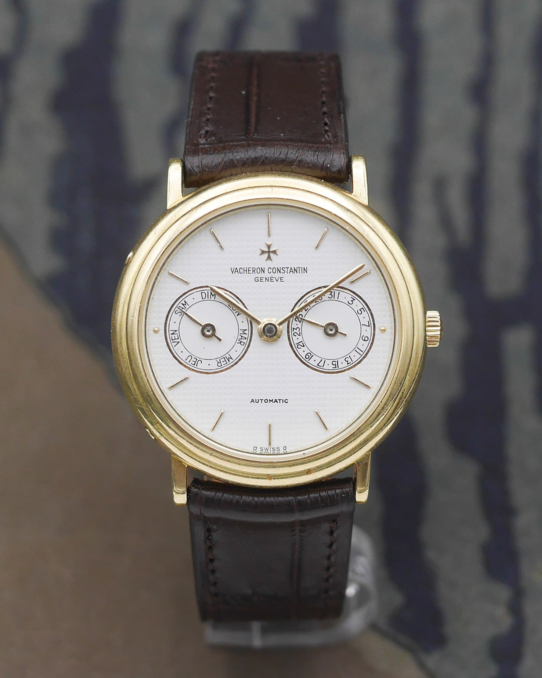 1988 Vacheron Constantin ref. 46008 dual calendar in 18kt yellow gold with paper