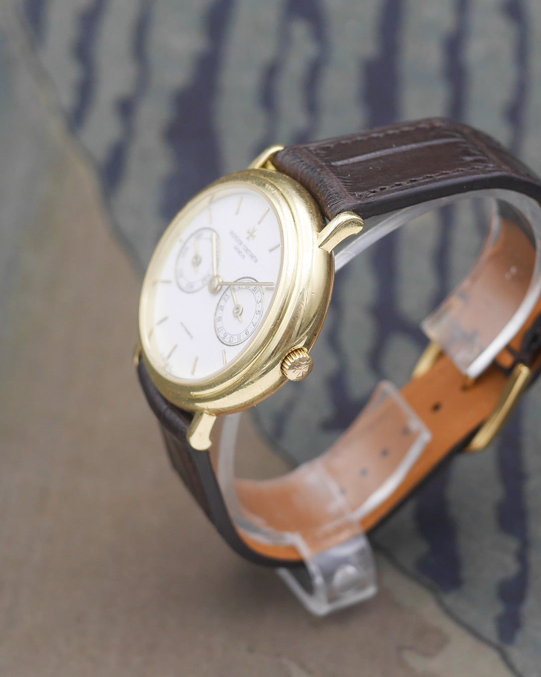 1988 Vacheron Constantin ref. 46008 dual calendar in 18kt yellow gold with paper