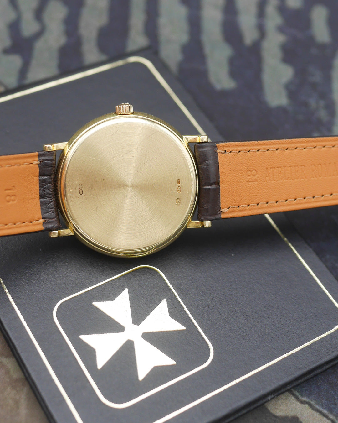 1988 Vacheron Constantin ref. 46008 dual calendar in 18kt yellow gold with paper