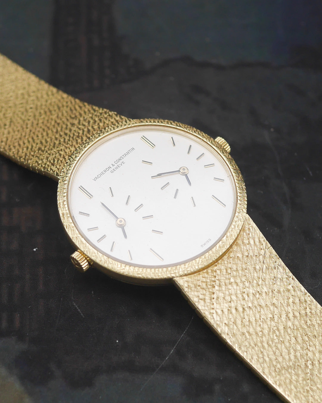 1970's Vacheron Constantin Dual time ref. 2088 in yellow gold