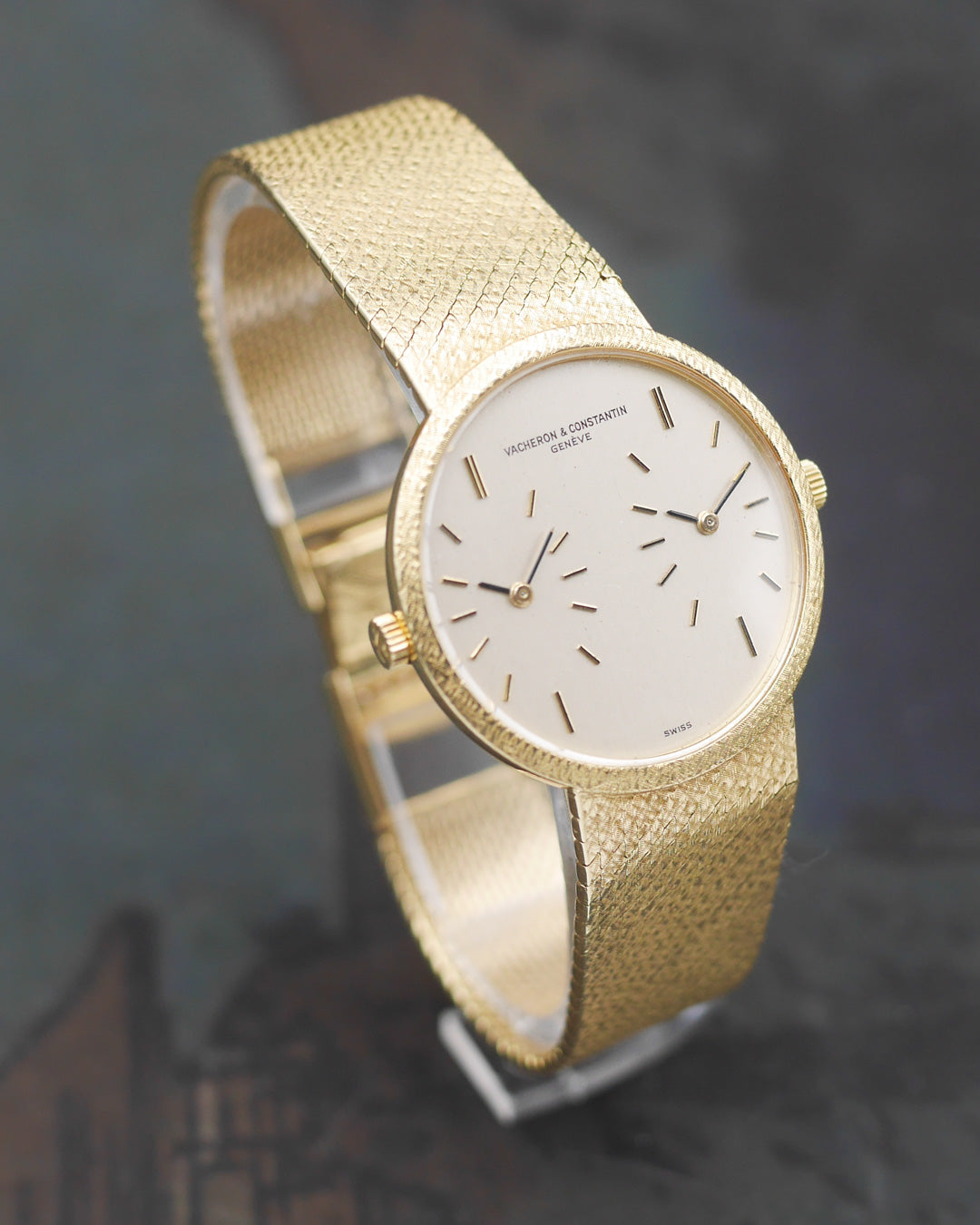 1970's Vacheron Constantin Dual time ref. 2088 in yellow gold