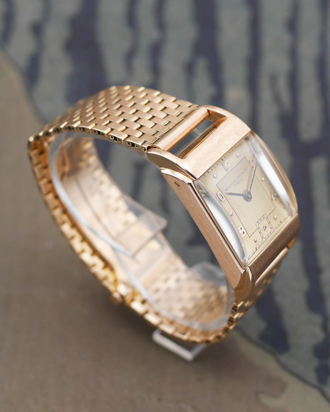 1943 Vacheron Constantin art-deco in red gold with Edmond Jaeger bracelet