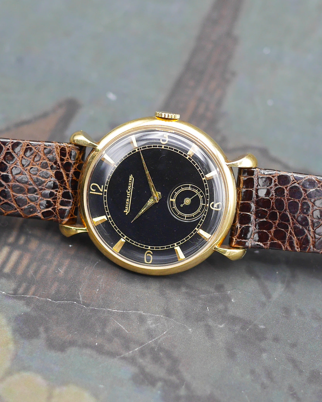1940s Jaeger-Lecoultre fancy lugs