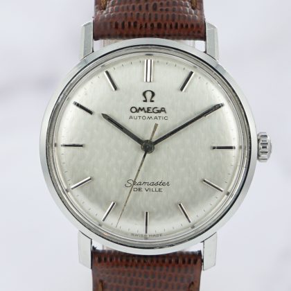 1960s Omega Seamaster Deville with texturized dial - Sabiwatches