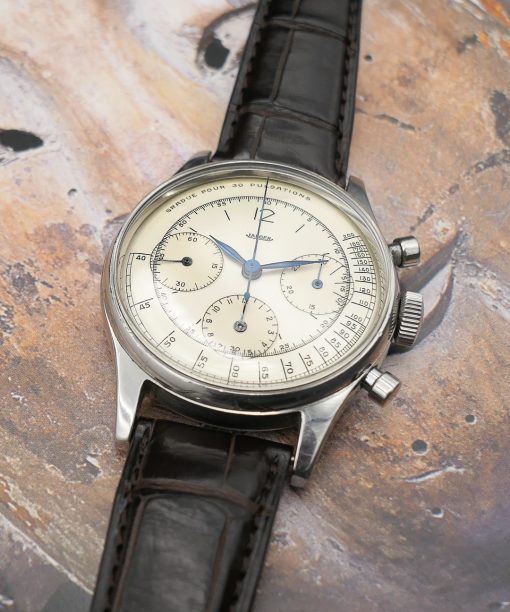 1950s Jaeger oversized pulsometer chronograph ref. 224105 - Sabiwatches