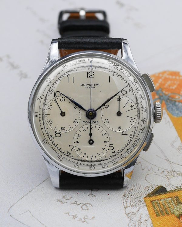 1940s Universal Geneve oversized Compax chronograph - Sabiwatches