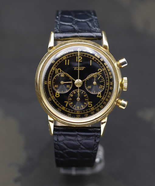 1940s Tissot chronograph with gilt dial in 18kt Yellow Gold